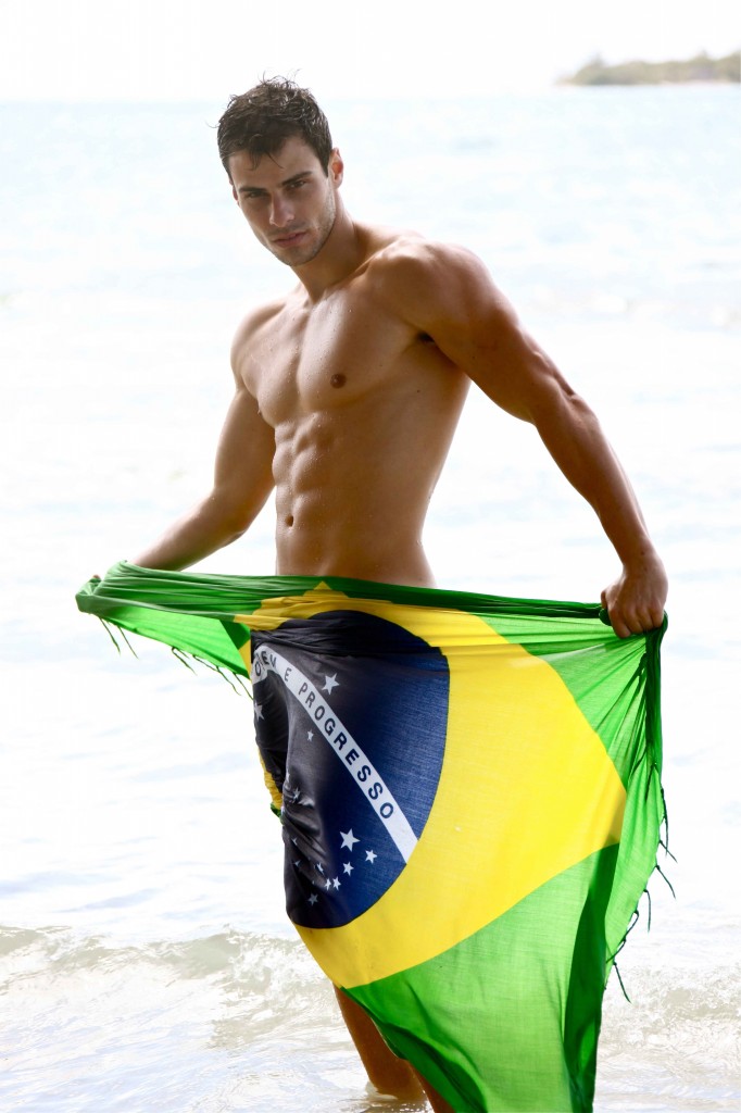 Mr-Brazil-Lucas-Malvacini1